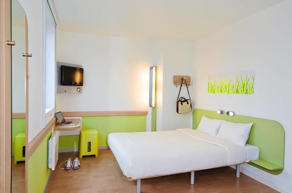 Ibis Budget Ajaccio Exterior photo